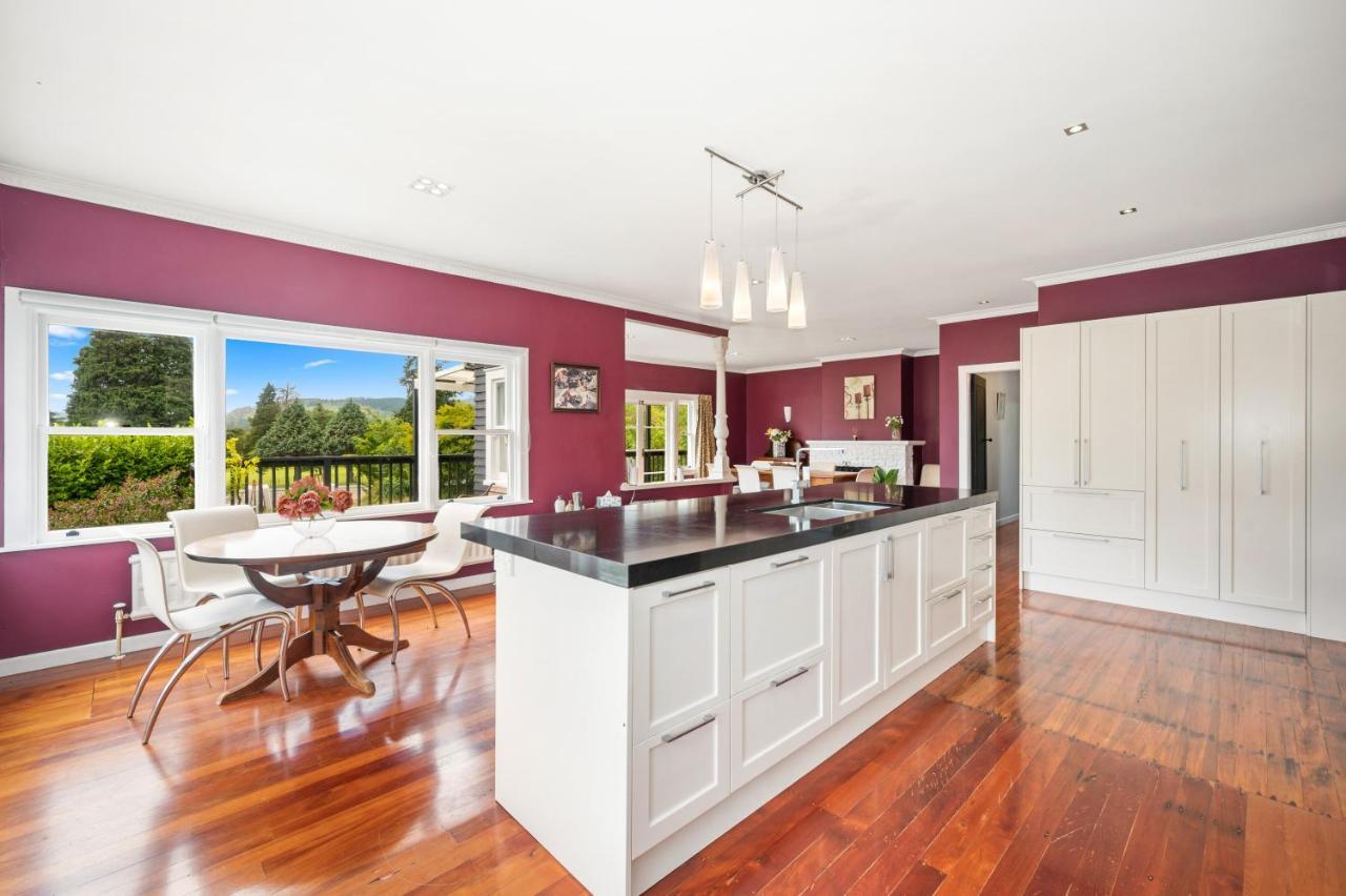 Springfield Rise Lodge - Rotorua Holiday Home Kültér fotó